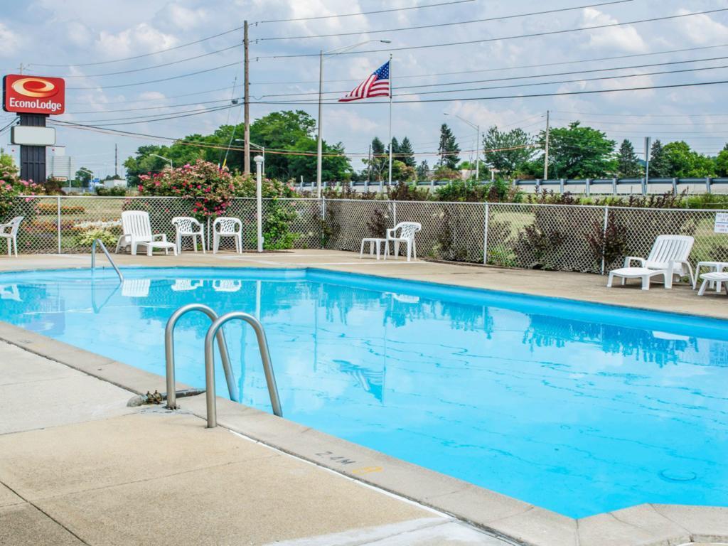 Econo Lodge Mechanicsburg Exterior photo